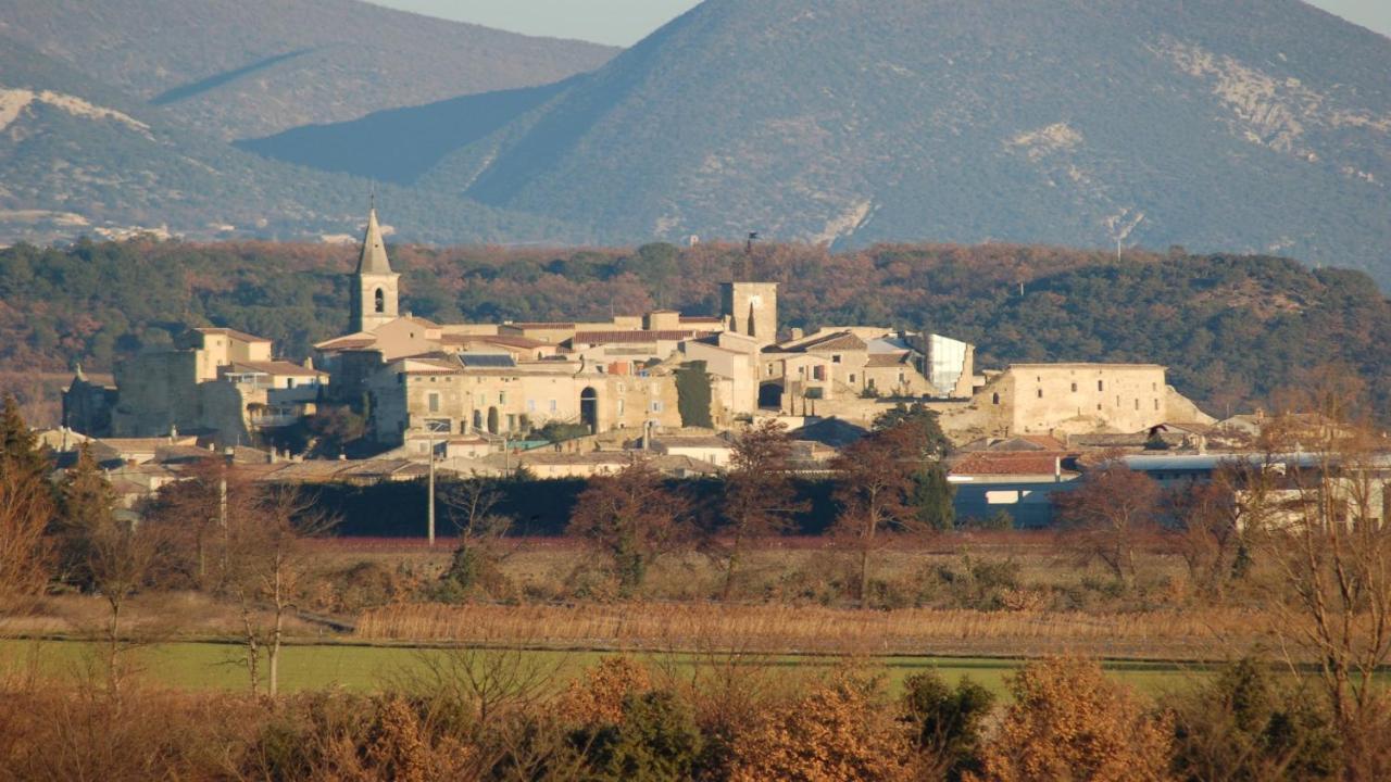 Gite La Joliette Et Le Chesnaie Grillon 外观 照片